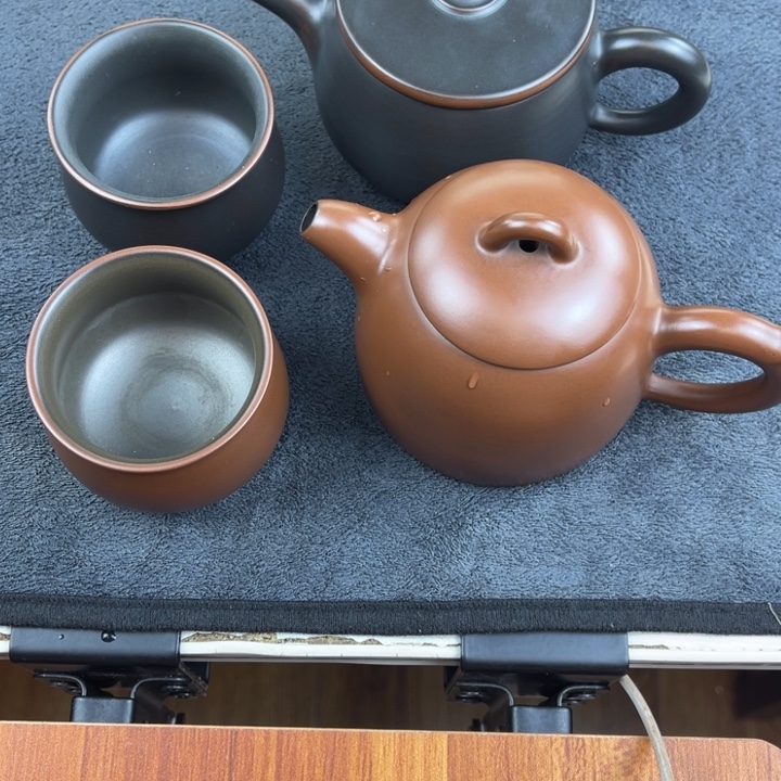 阿***亮坭兴陶原矿坭料制作无盒110米+ 120米两壶