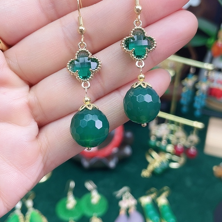 玛瑙/玉髓耳钉合金