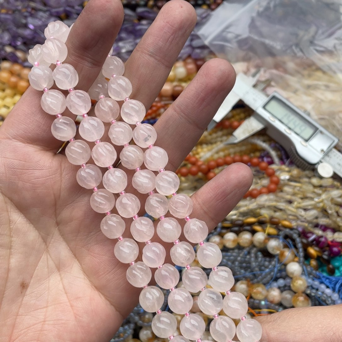 玛瑙/玉髓珠宝半成品未镶嵌一条装9.8mm左右粉晶转运珠