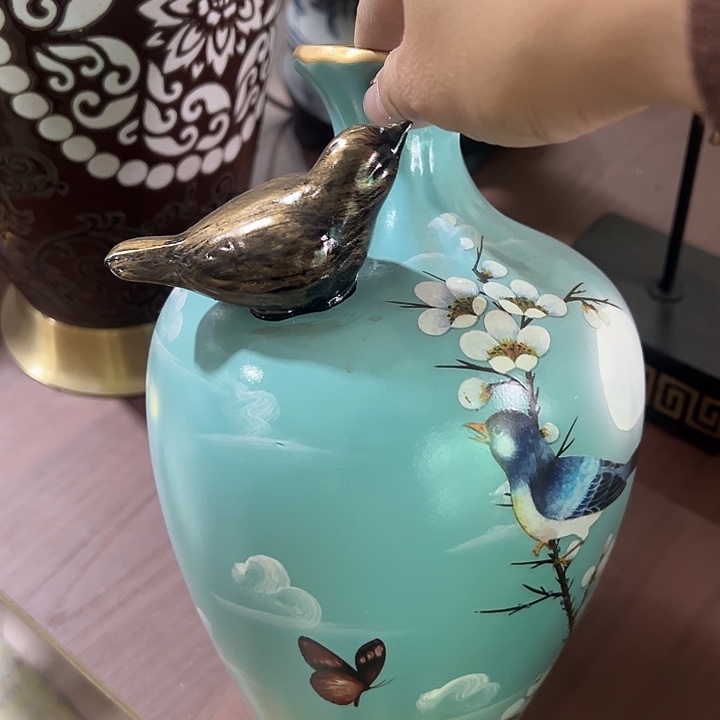 瓷片瑕。。。。。。。。。。。。。。。