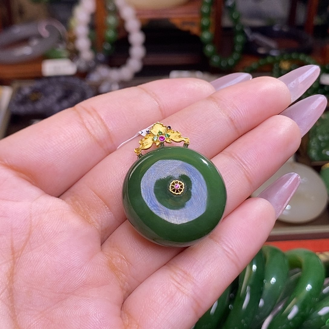 和田玉碧玉冰底老料金镶平安扣未镶嵌