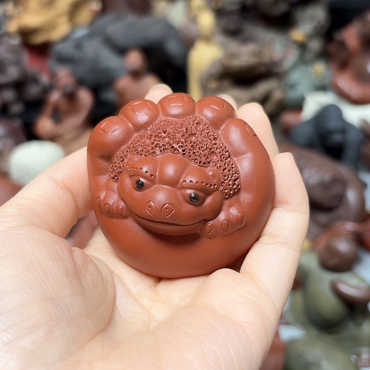 紫砂茶宠(***)手里有钱