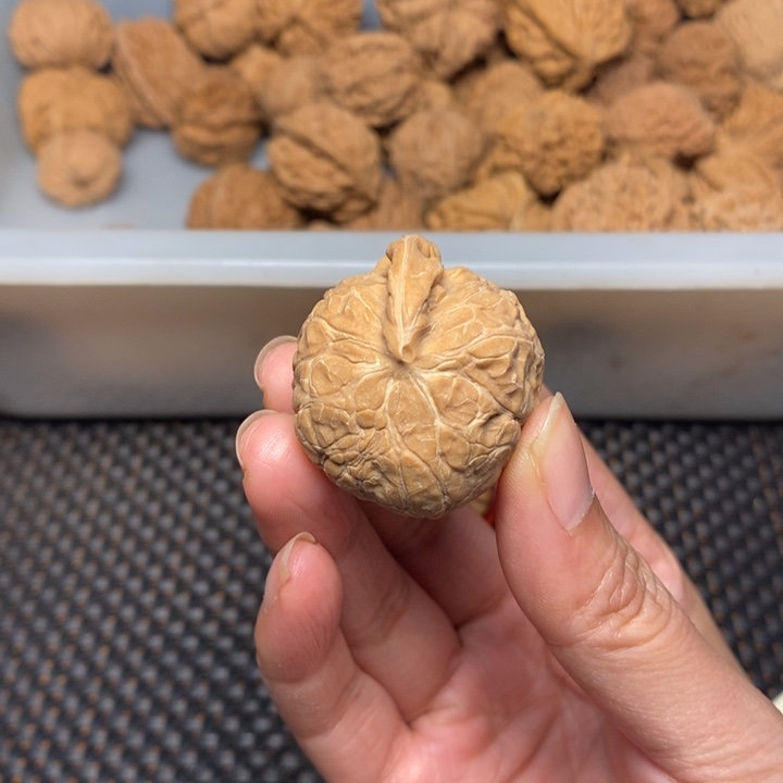 大***闪吊坠文玩核桃文玩核桃异形单只