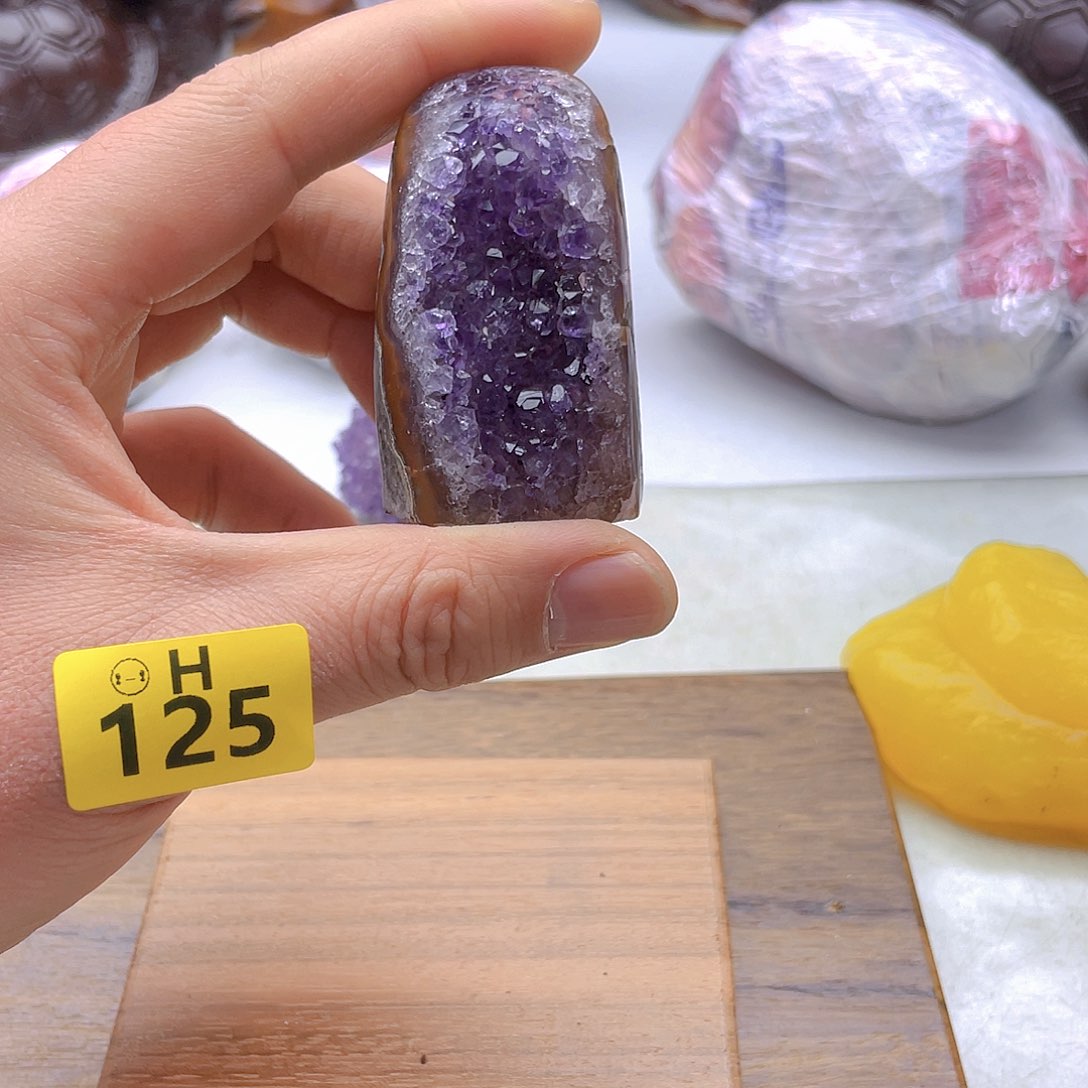 紫晶大型摆件（非配饰）未镶嵌
