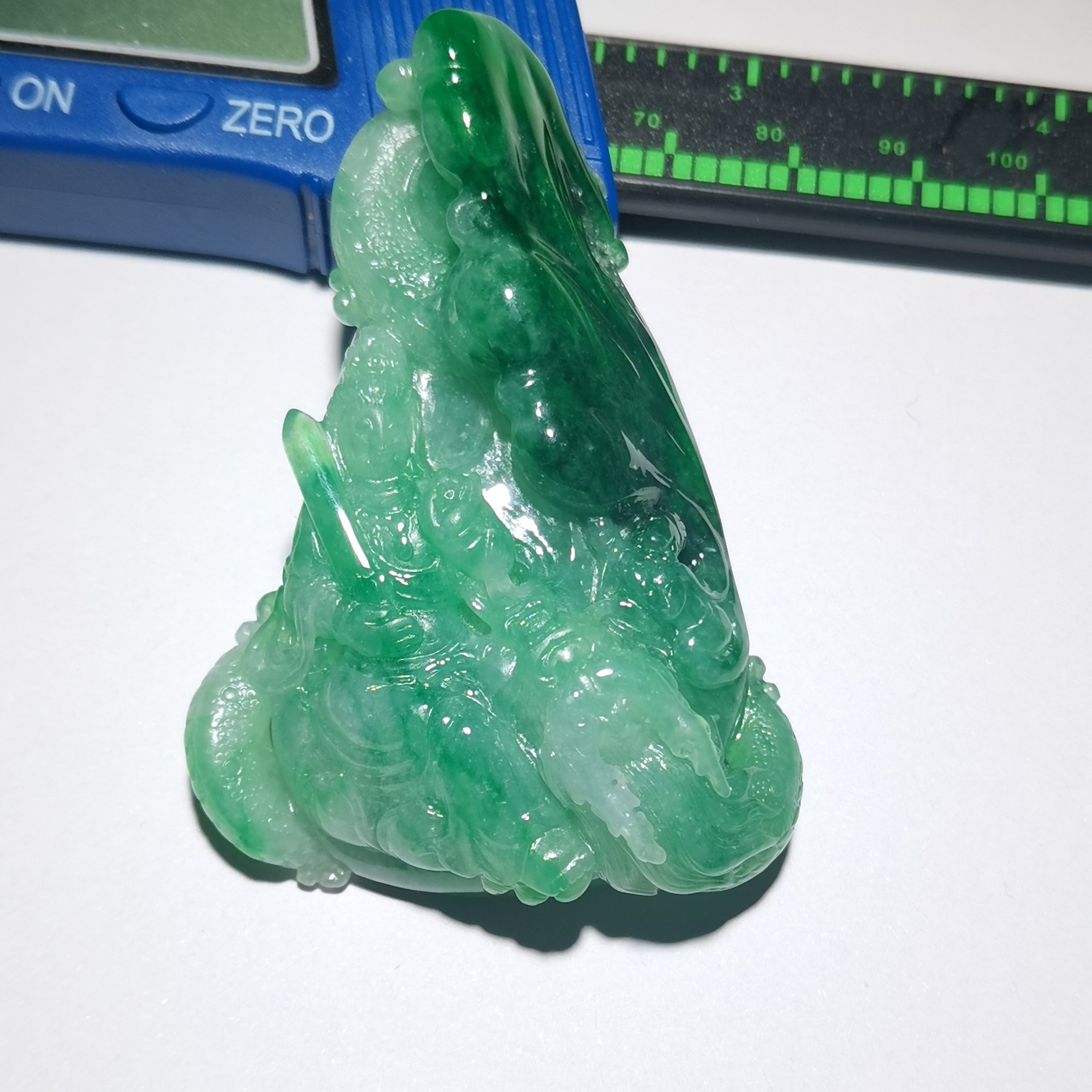 高品质天然缅甸翡翠挂件