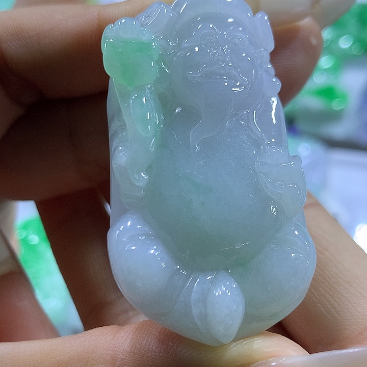 翡翠未镶嵌颈饰天然翡翠A货吊坠