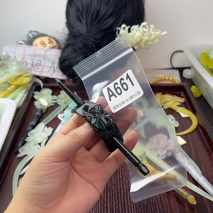 2***n蛇纹石玉合金发饰