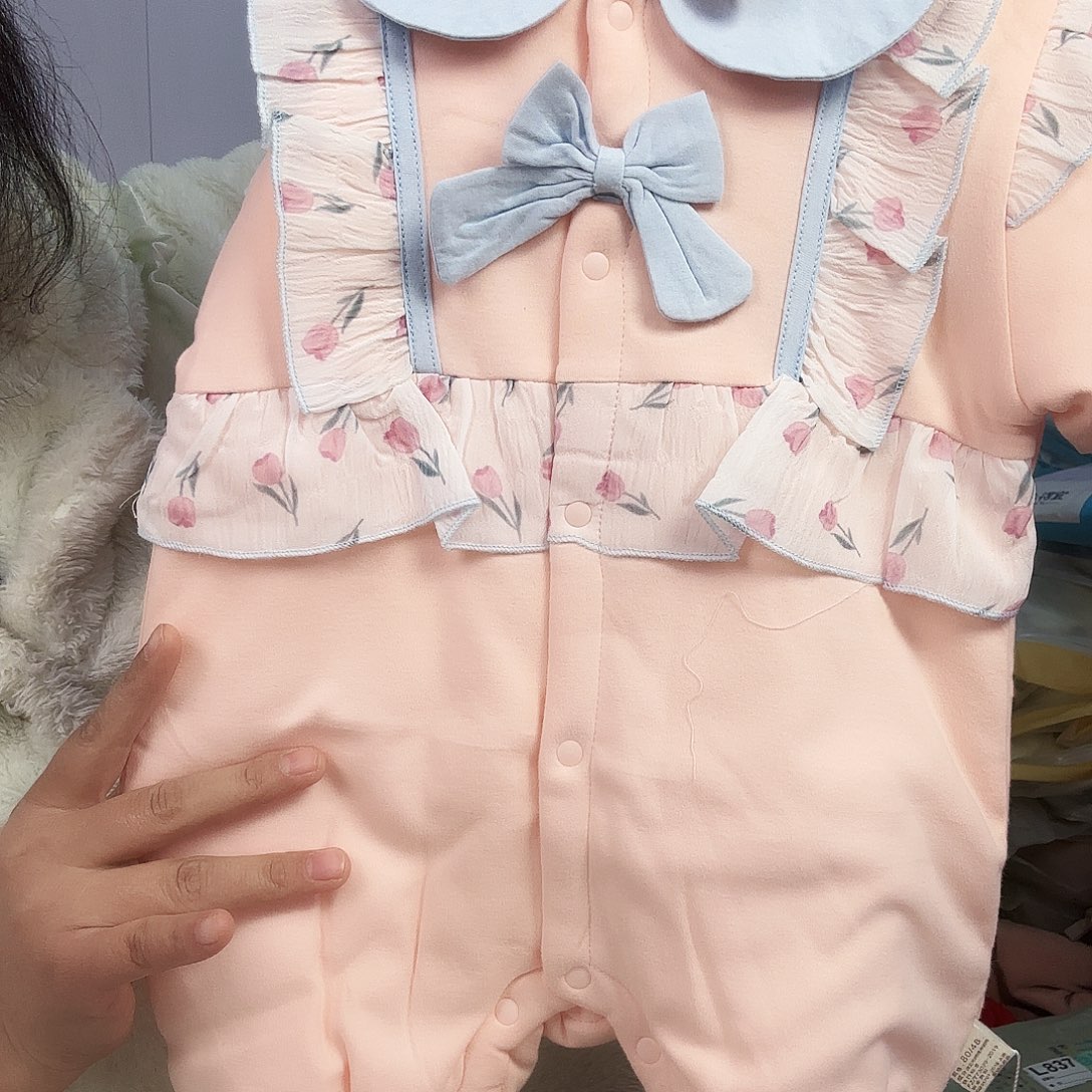 一一得一蓝色棉服蝴蝶结