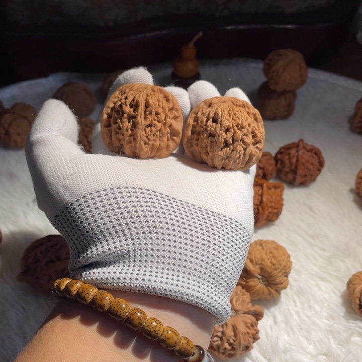 把件文玩核桃17原桩无药四座楼