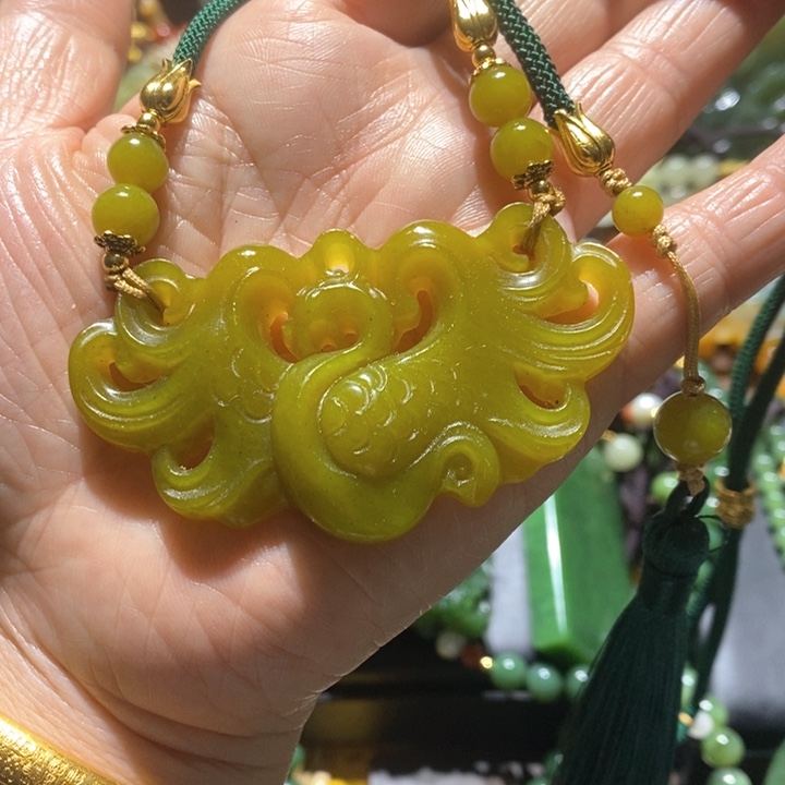 岫玉毛衣链未镶嵌