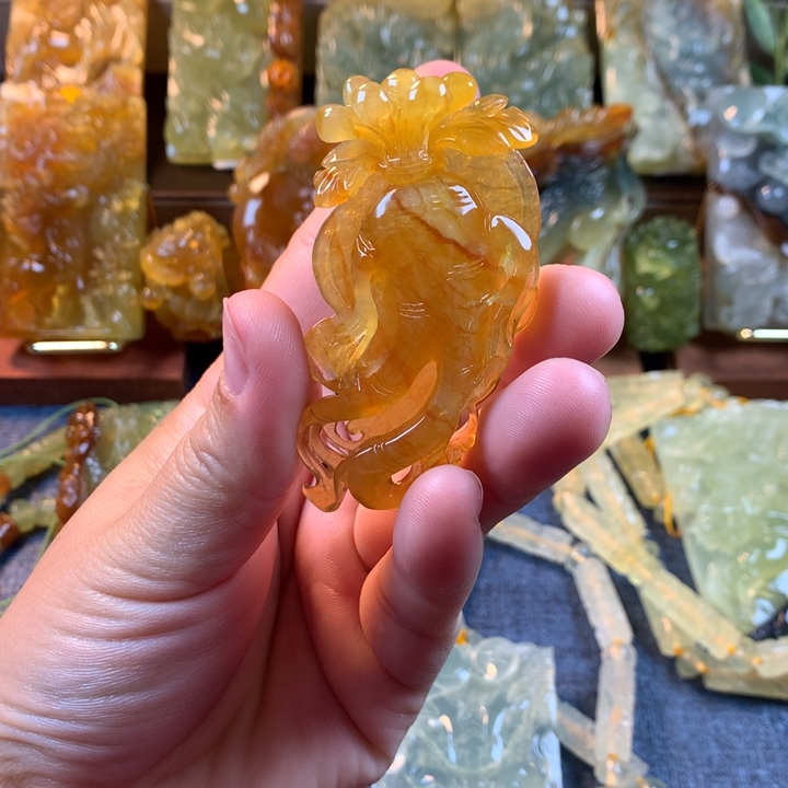 未镶嵌蛇纹石玉颈饰