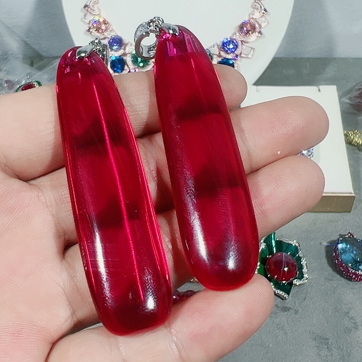 红宝石颈饰未镶嵌叶*