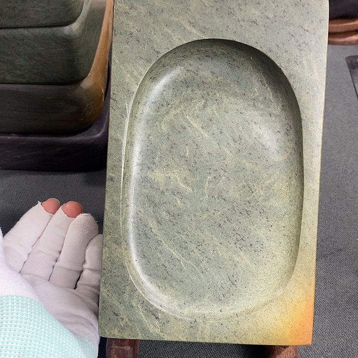 广东肇庆原石端砚