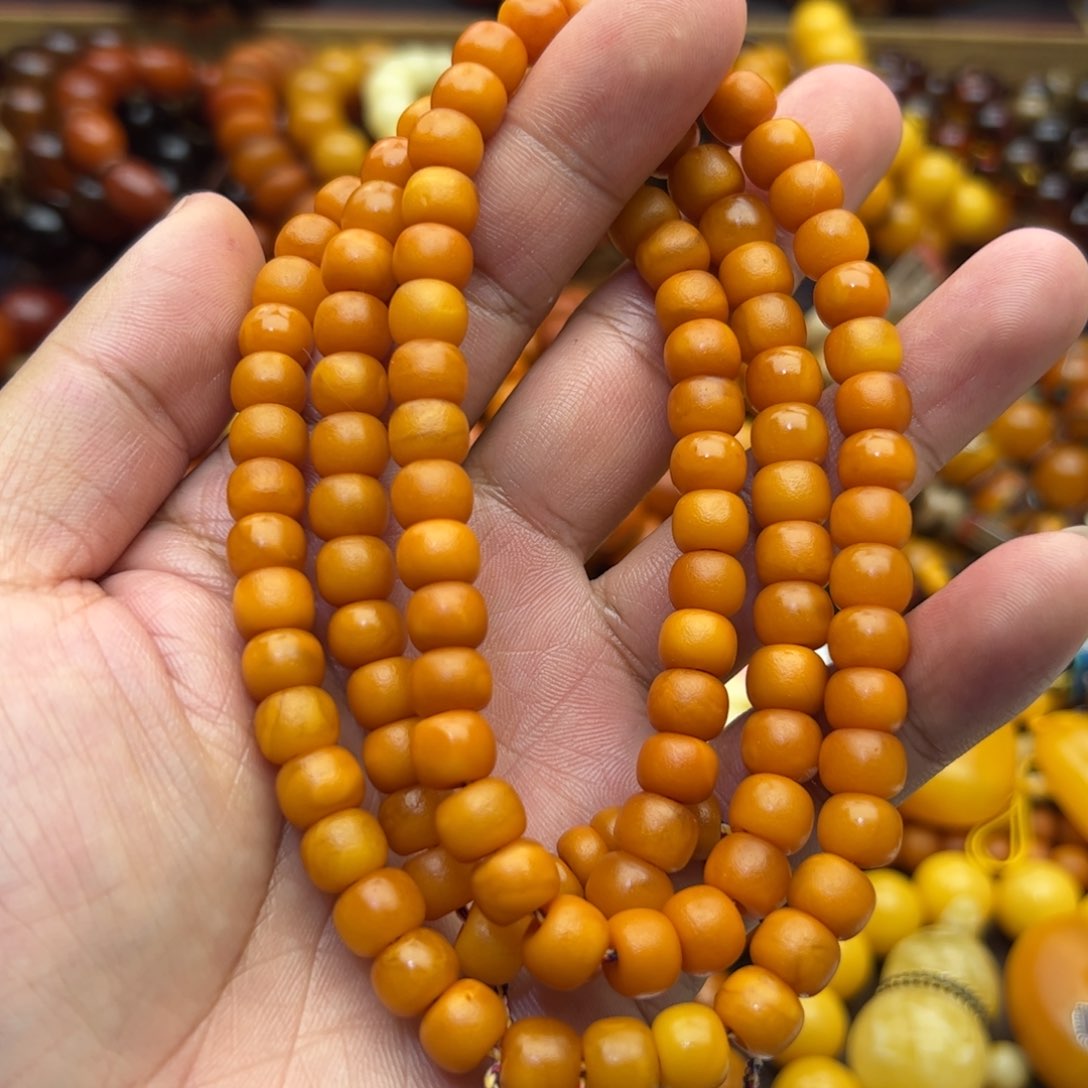 琥珀珠宝奇石未镶嵌