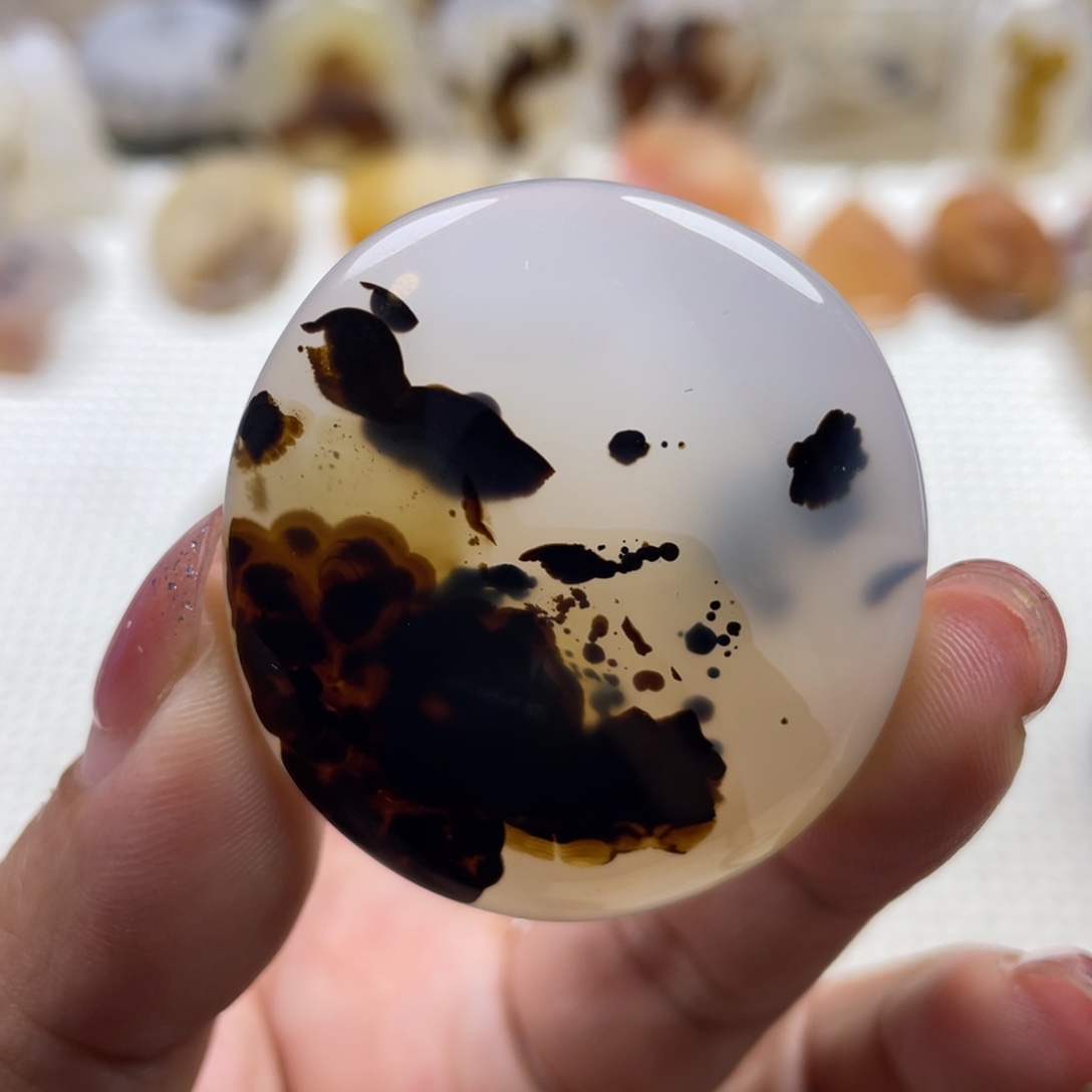 玛瑙/玉髓未镶嵌颈饰