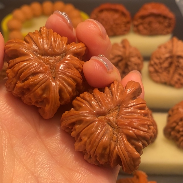 【闪购商品】文玩核桃吊坠柏**饰工艺