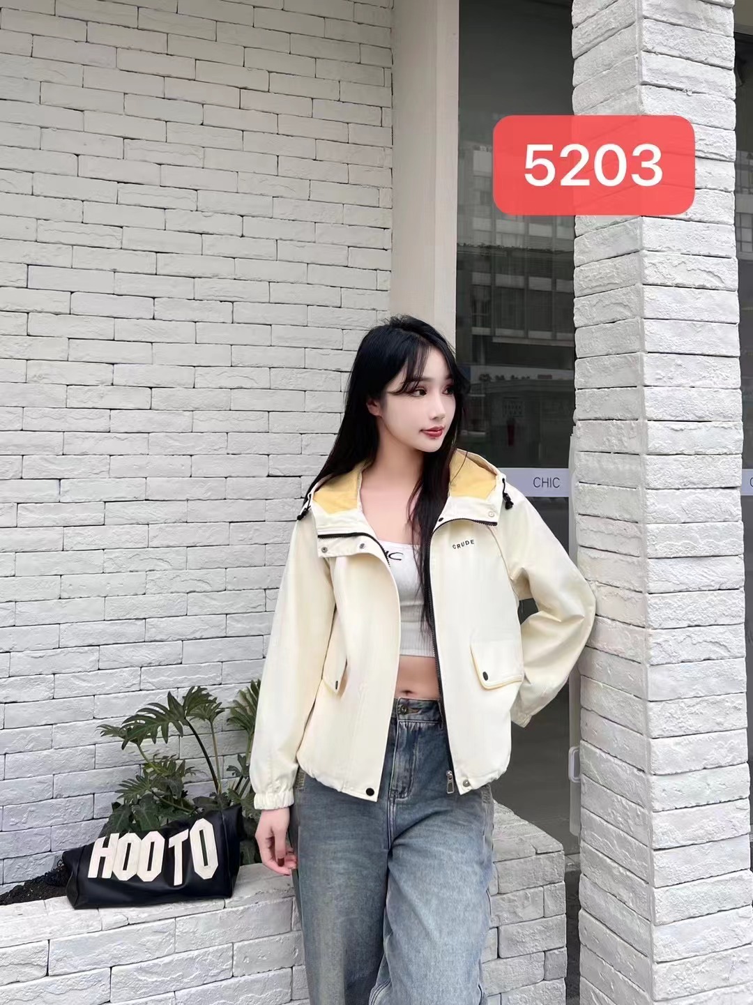 2025春款女冲锋衣连帽时尚百搭上衣