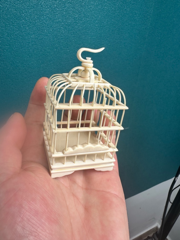 瑕疵处理手工蝈蝈笼，独具匠心之作