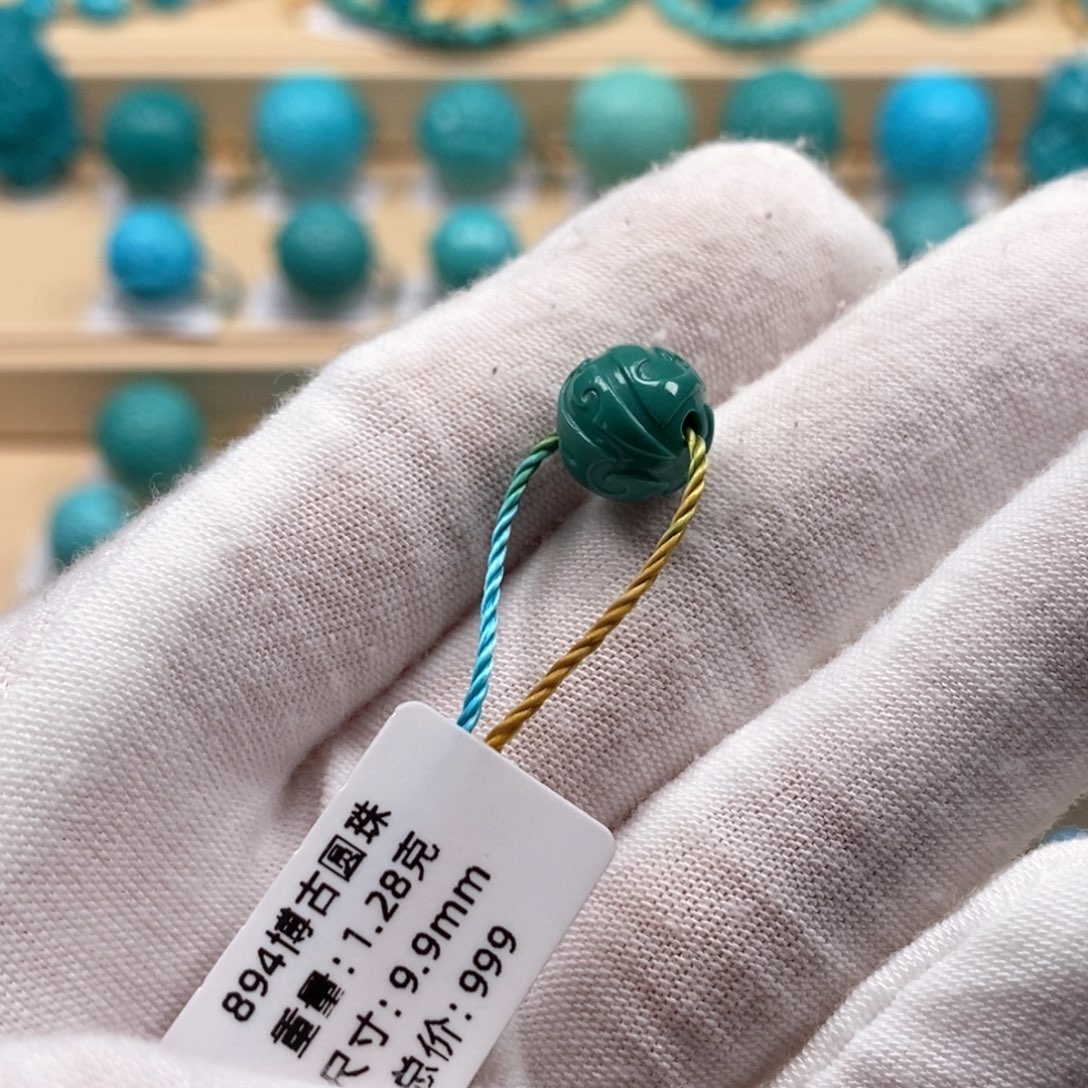 绿松石未镶嵌精品高瓷绿松石哦