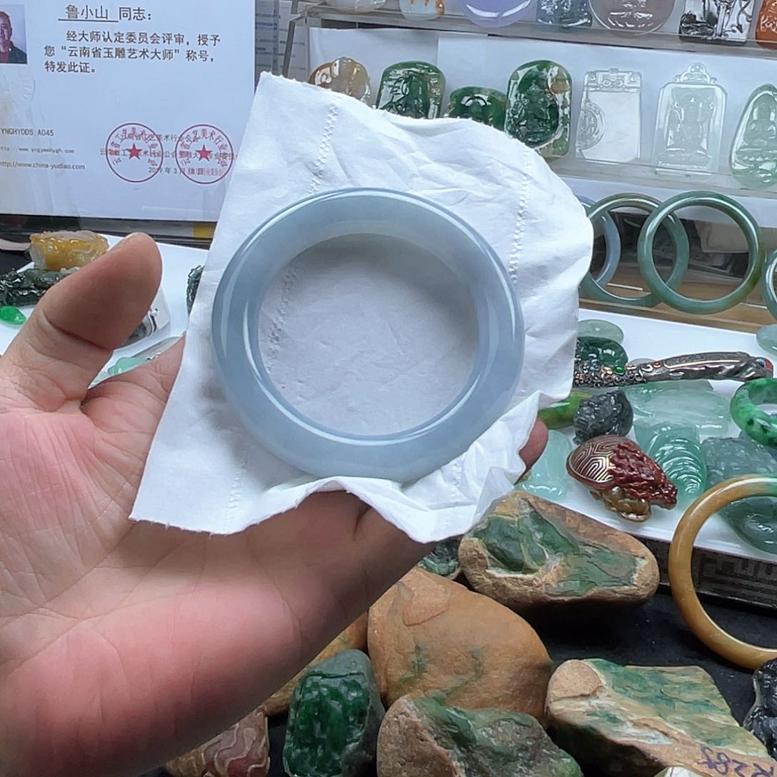 定制翡翠未镶嵌佳*噻