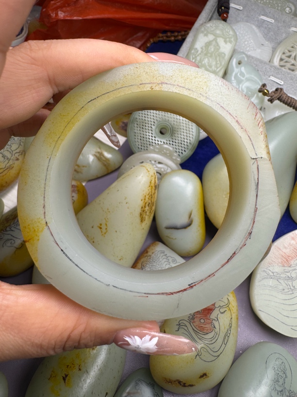 新疆和田玉定制雕刻