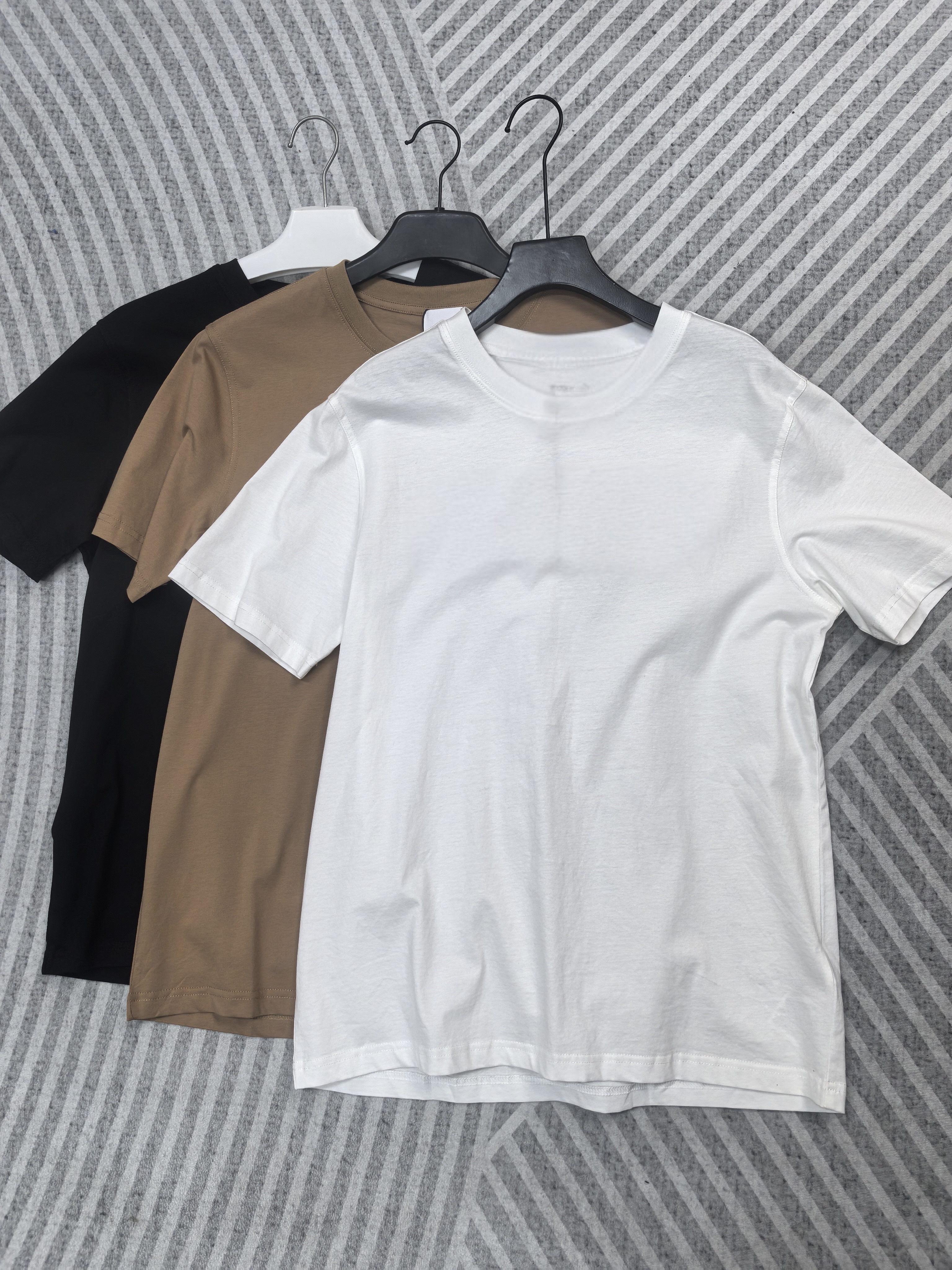 【铁锤轻奢】巴先生天天穿的大字母T 