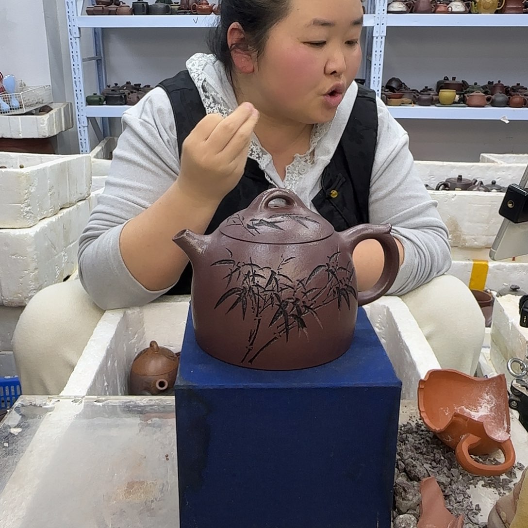 茶壶紫砂宜兴紫砂壶瑕疵处理