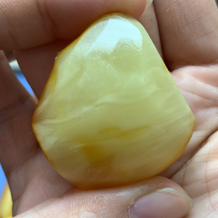 未镶嵌定制琥珀蜜蜡工坊原石定制