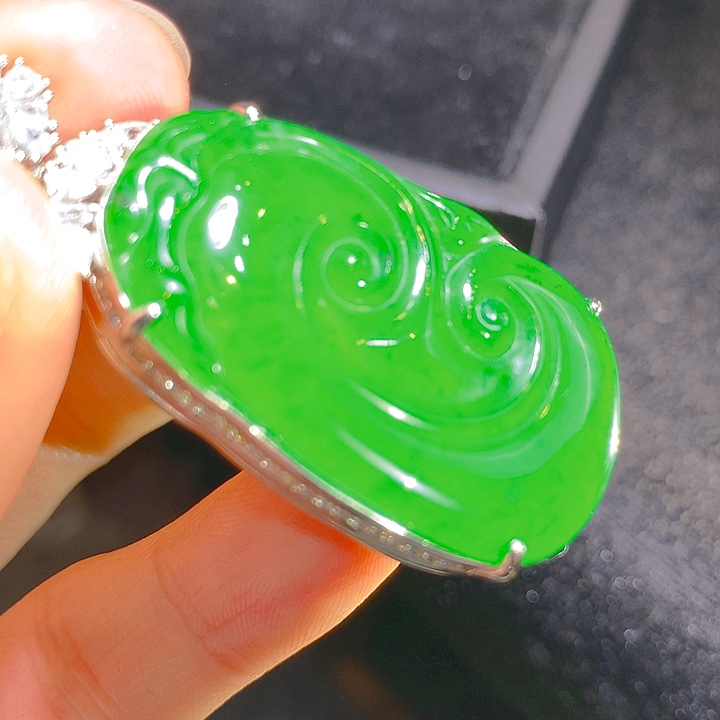 【闪购商品】翡翠颈饰未镶嵌翡翠