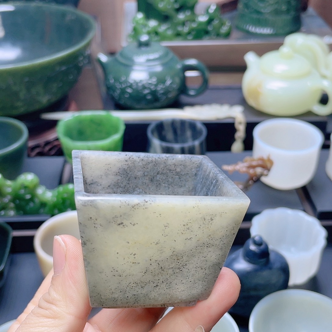 和田玉未镶嵌挂件青花福利