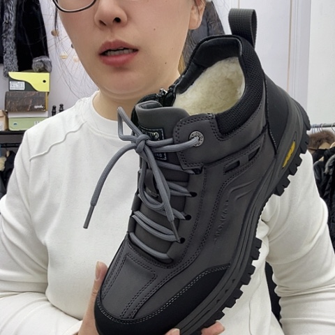 男士38.39，44码皮毛一体短靴真皮毛