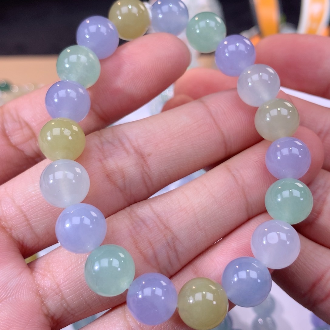 翡翠手链未镶嵌翡翠