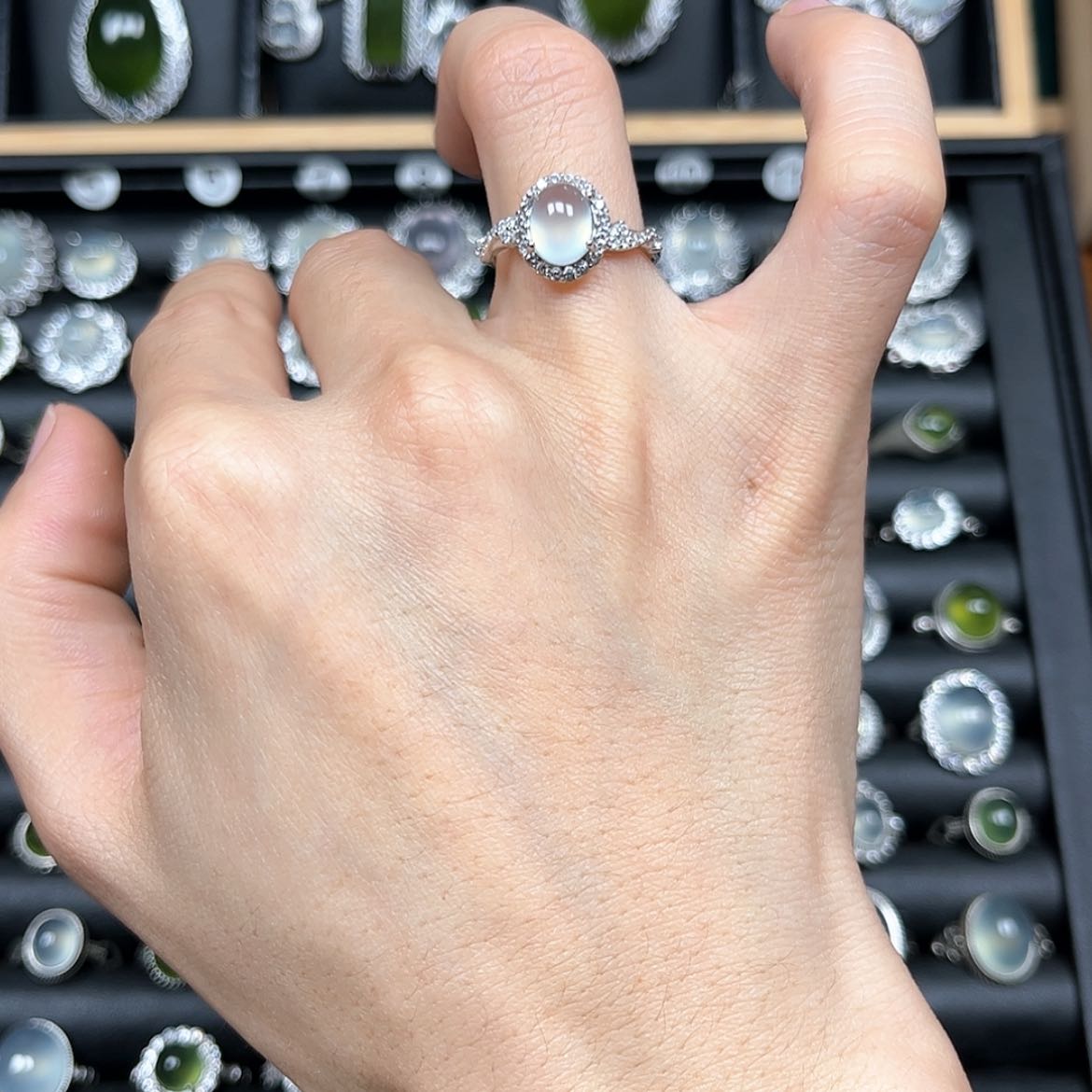 【闪购商品】岫玉戒指银S925镶嵌海***.