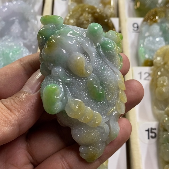 颈饰未镶嵌翡翠金蟾