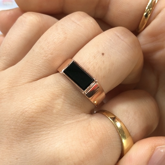 翡翠戒指18K金镶嵌缅甸天然A货翡翠