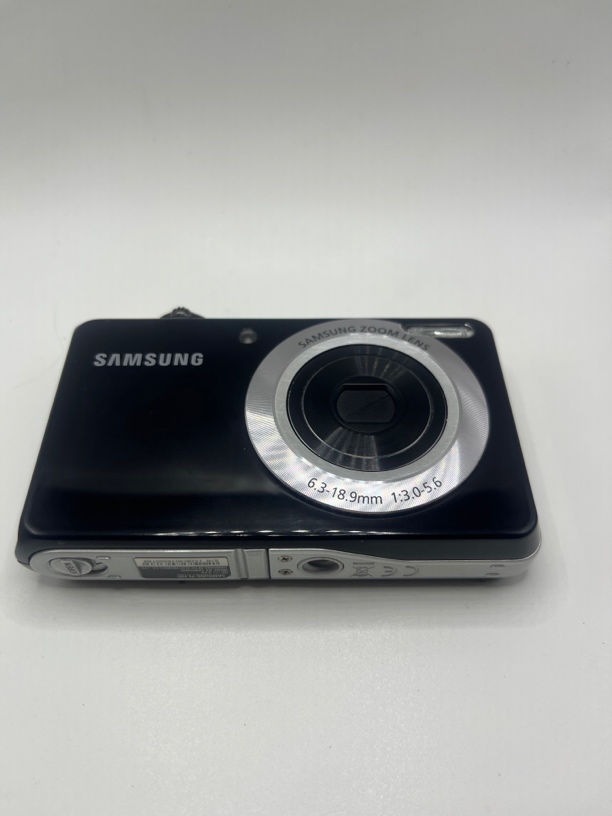 9新 Samsung/三星 三星pl100黑色1420万像素复古ccd相机