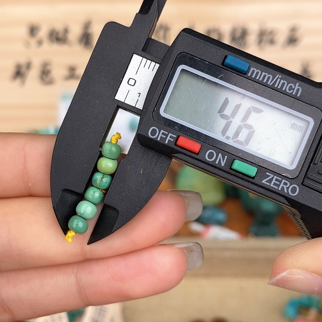 【闪购商品】未镶嵌绿松石珠宝奇石