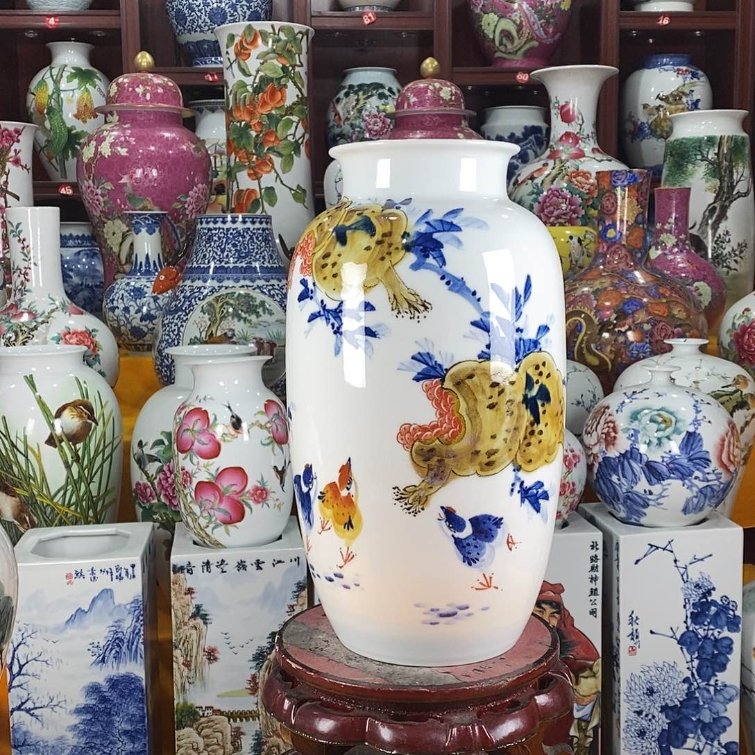 陶摆件景德镇陶瓷冬瓜瓶