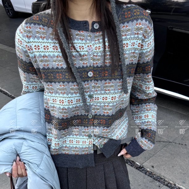 2025新款秋冬季费尔岛保暖针织衫毛衣复古提花长袖上衣333645