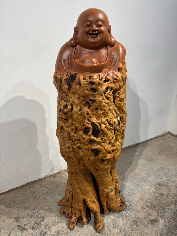 龙纹古枣木人物雕刻弥勒