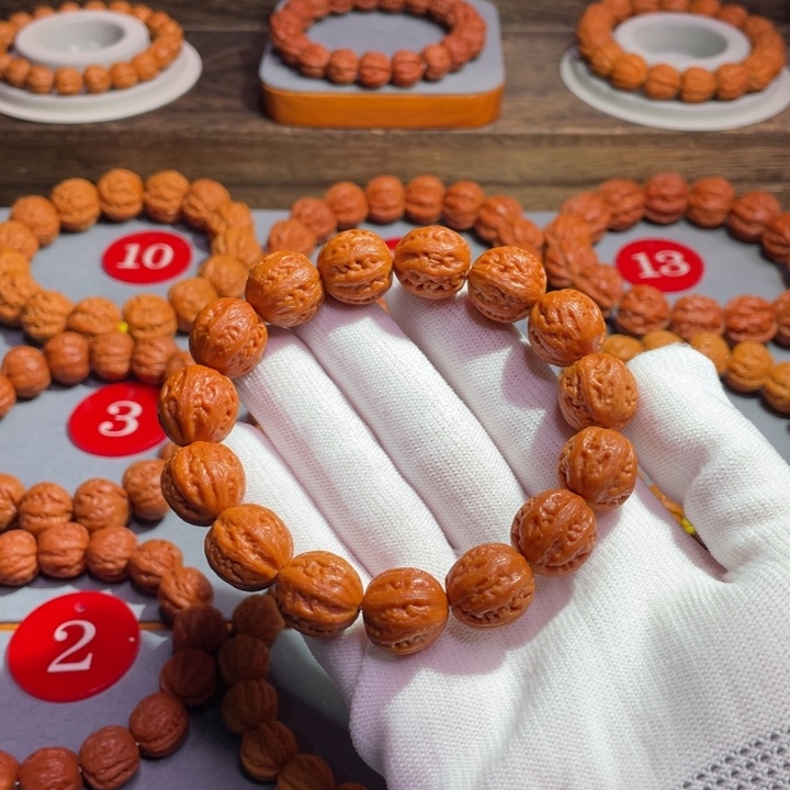 文玩核桃手串肉西瓜