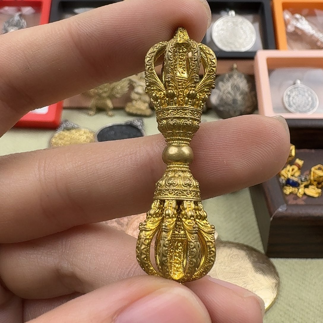 明***奇合金类东西真好看真好看