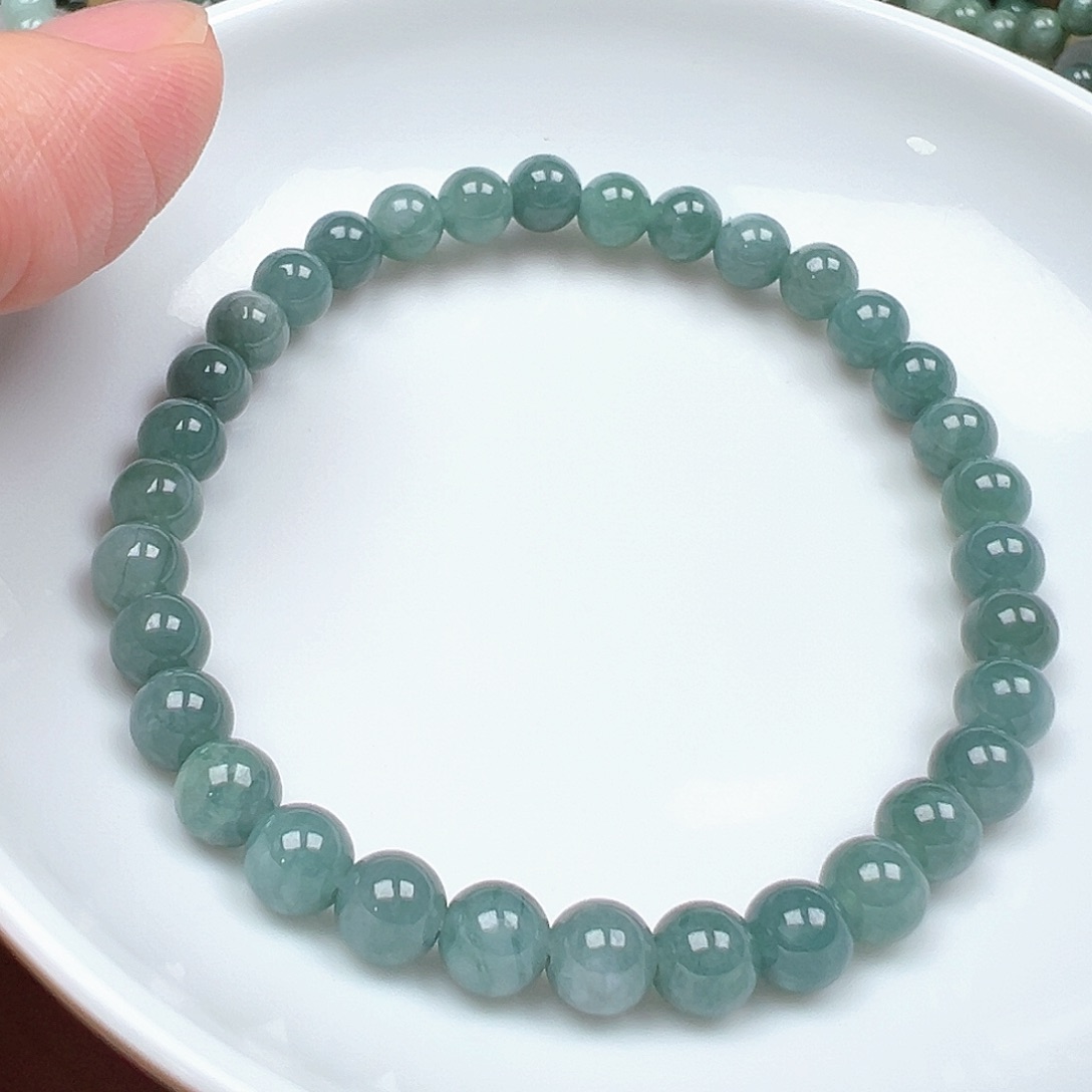 翡翠手链未镶嵌?****?货主货主