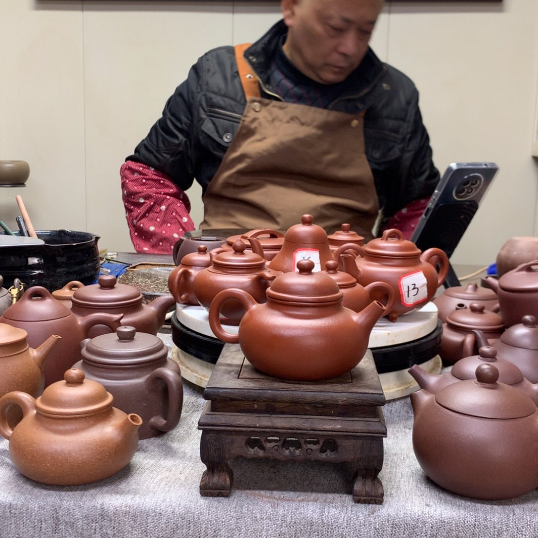 朱泥茶壶容天150 C半手工制作