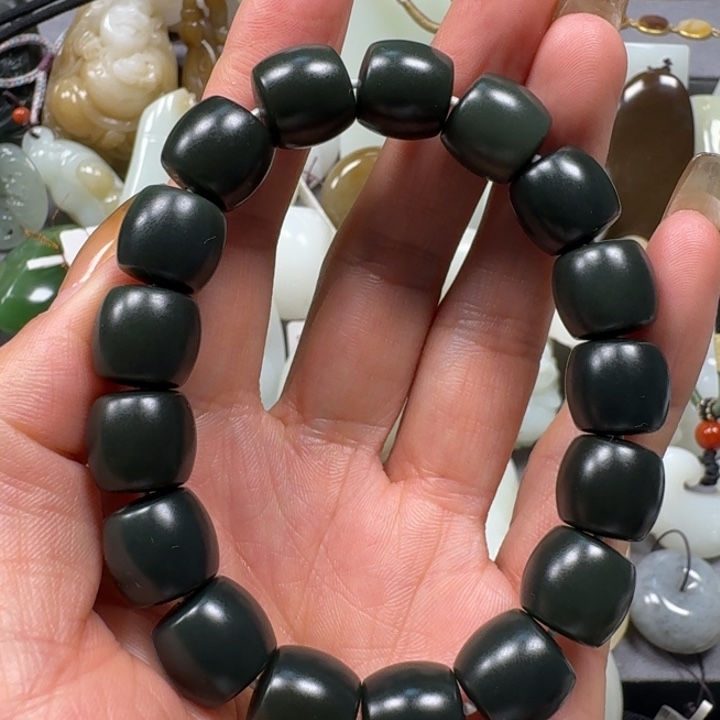 和田玉手串未镶嵌