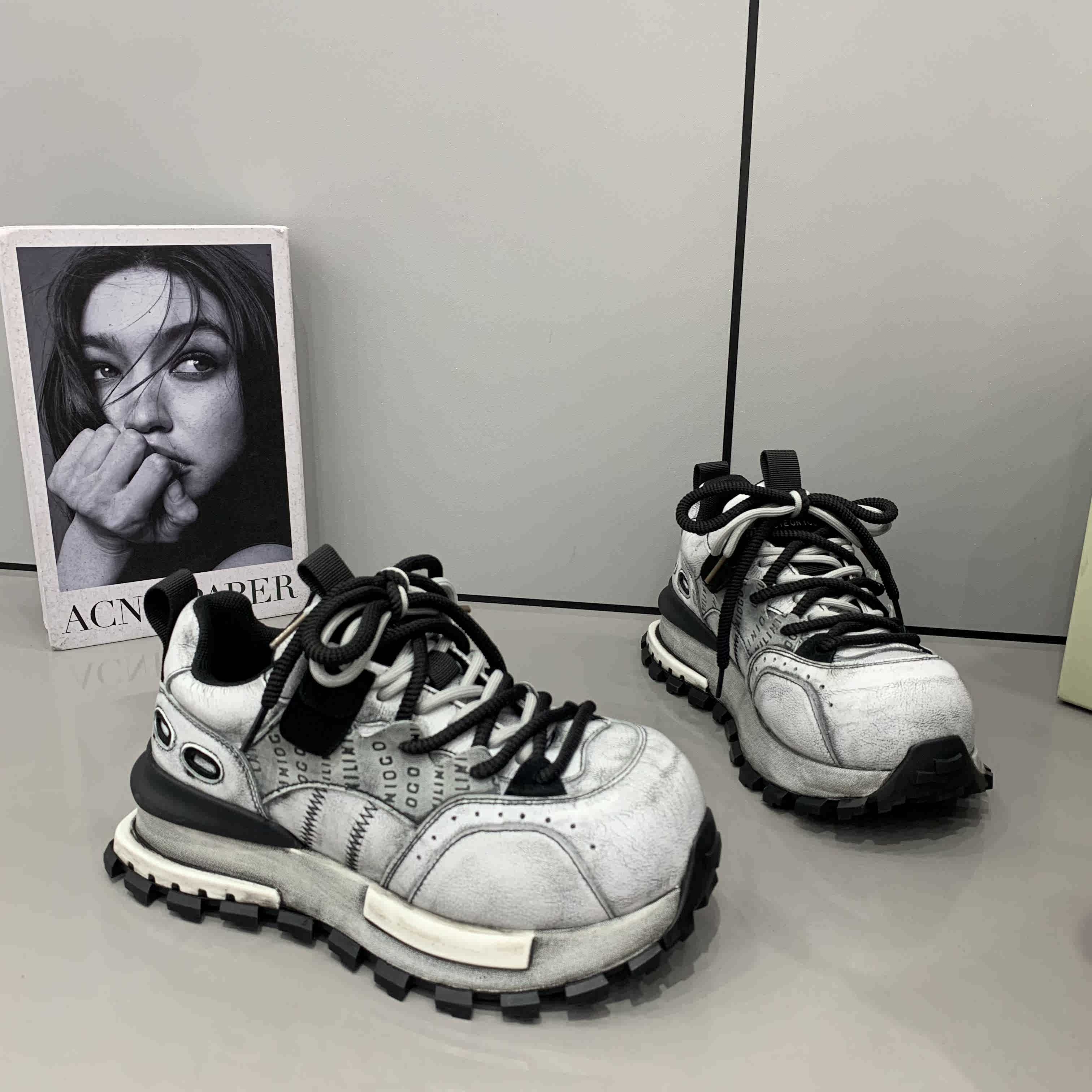 【郑】韩版擦色复古风时尚德训鞋女卡皮巴拉小圆头厚底沙尘暴阿甘鞋