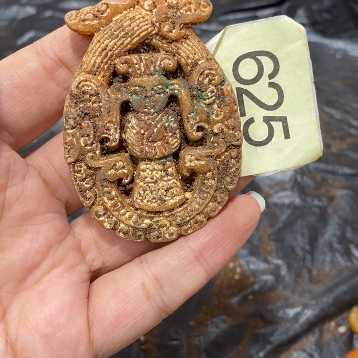 未镶嵌和田玉挂件