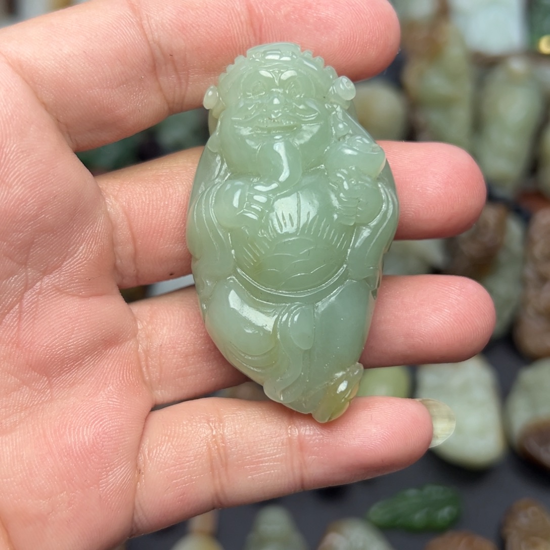 和田玉未镶嵌挂件