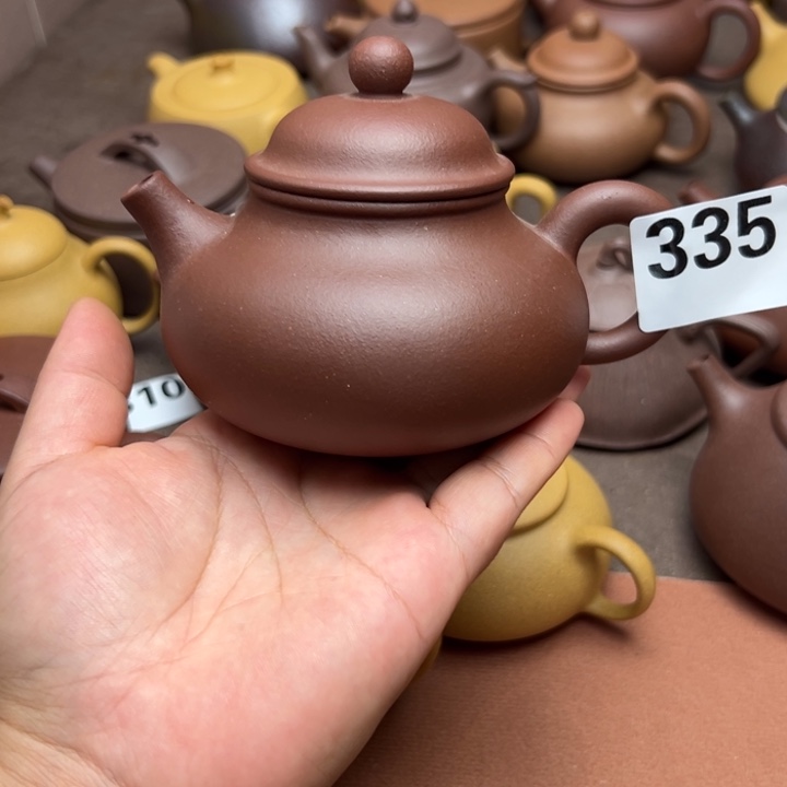 爱***活茶壶紫砂紫泥半手工280cc左右瑕疵