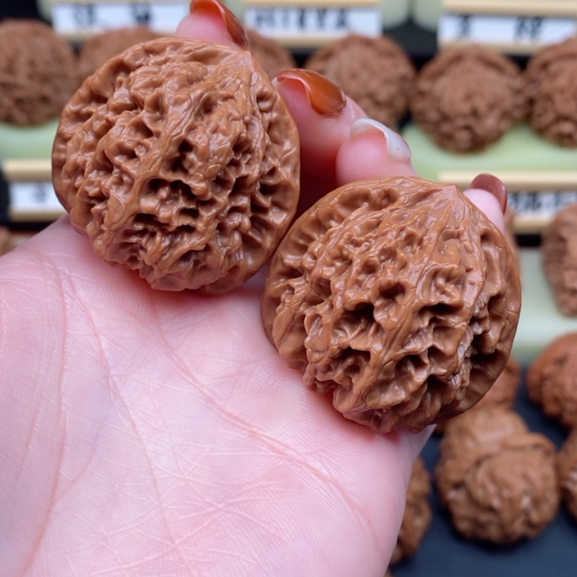 【闪购商品】文玩核桃吊坠元*-野牛